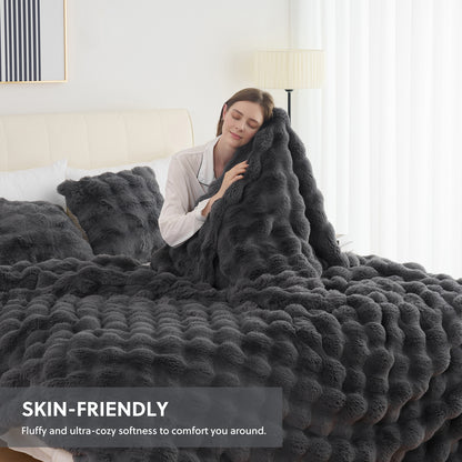 Ultra-Soft Faux Rabbit Fleece Throw Blanket – All-Season Plush Blanket