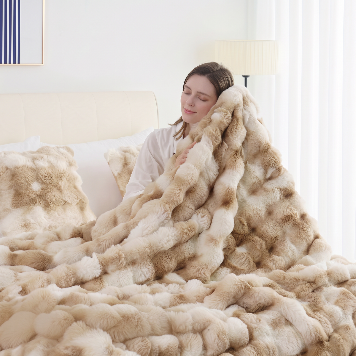 Ultra-Soft Faux Rabbit Fleece Throw Blanket – All-Season Plush Blanket