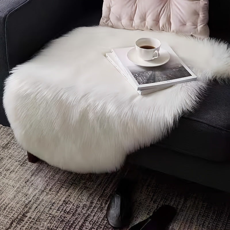 Faux sheepskin cushion product image 9