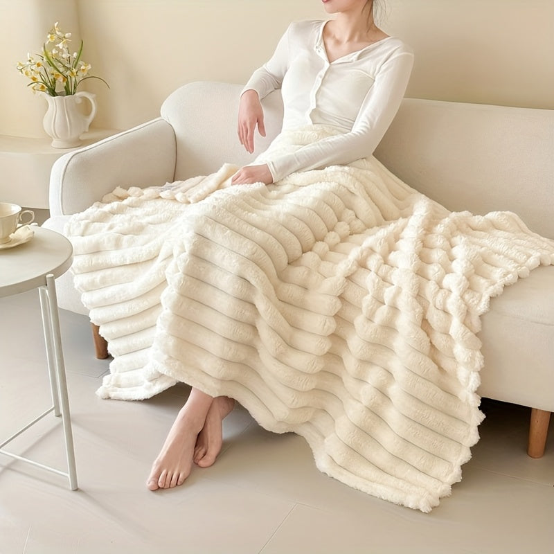 Extra Large Thick Flannel Blanket Soft Faux Rabbit Fur Throw